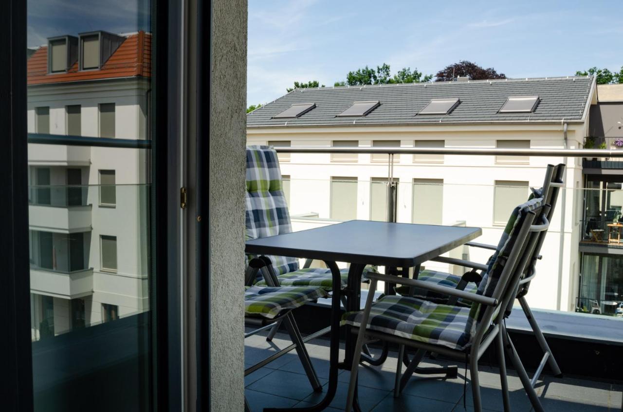 Aparthotel Boarding-Potsdam Exterior foto